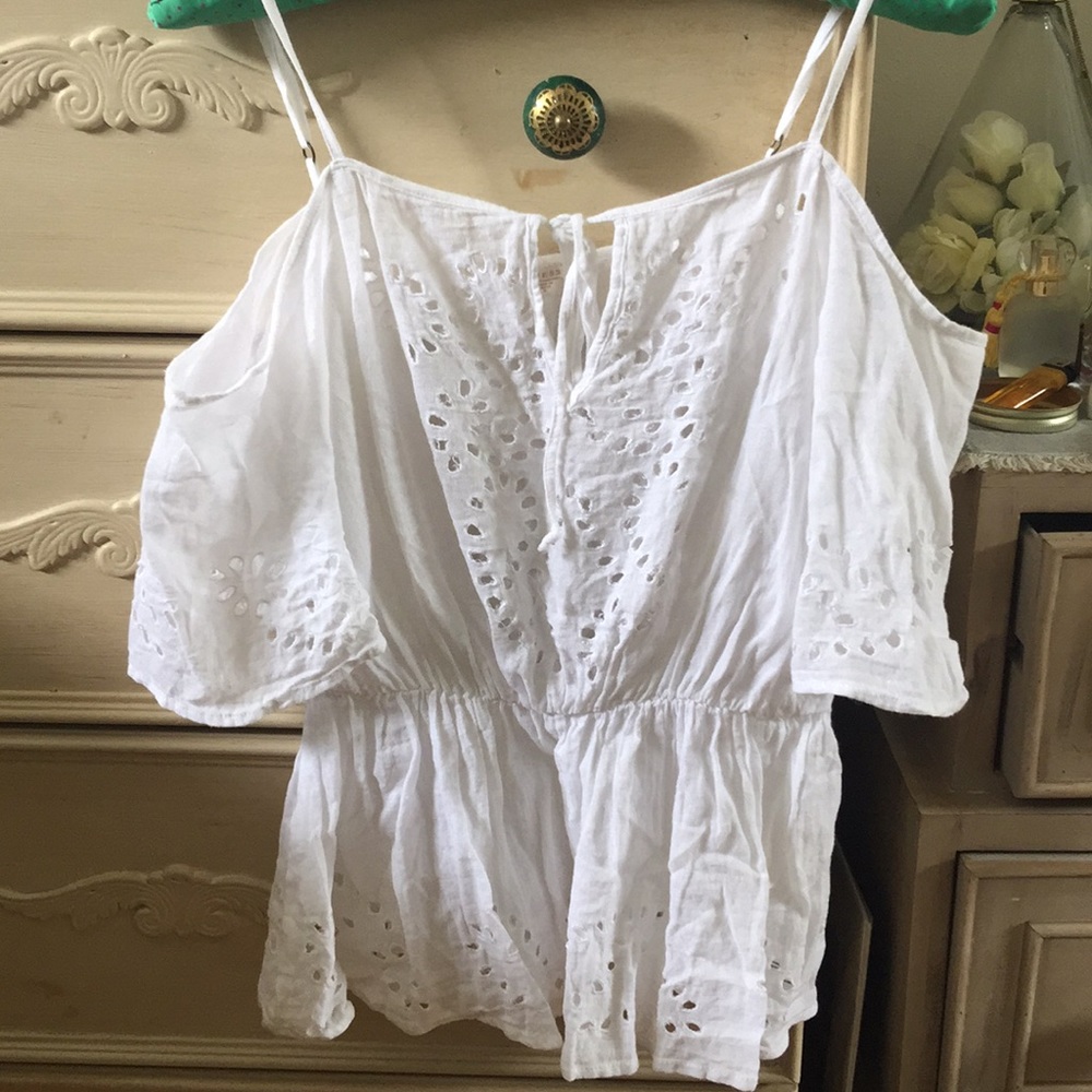 Guess romantic boho off shoulder top